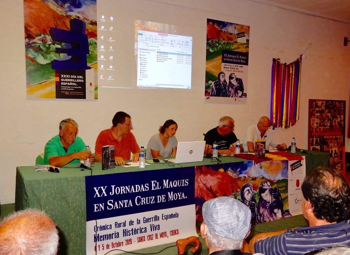 Asistentes a la presentación en las XX Jornadas del Maquis